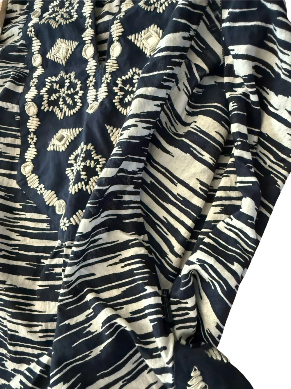 Tory Burch Navy Ikat Tunic Blouse Shisha Mirror Embellished Size 2 Space dye